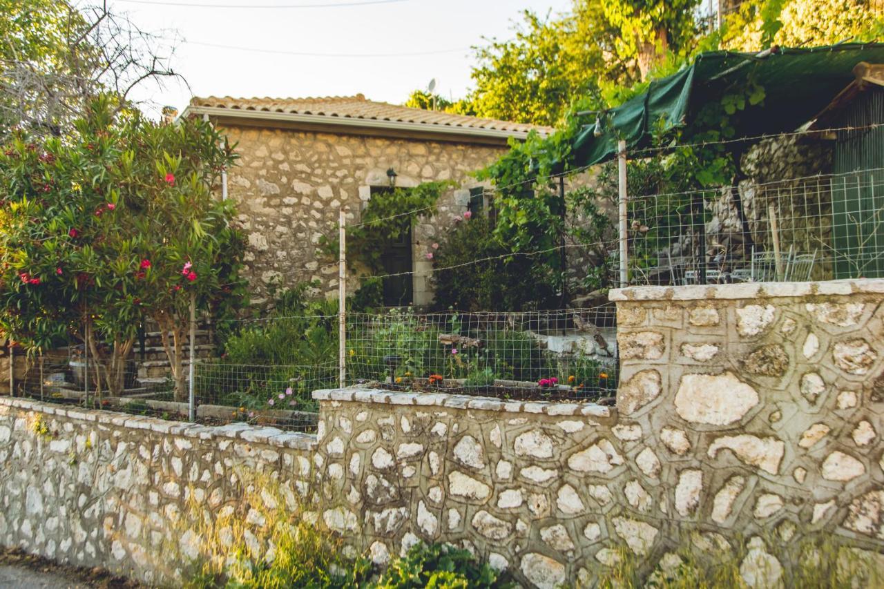 Traditional Guesthouses Xenofon Drymon Bagian luar foto